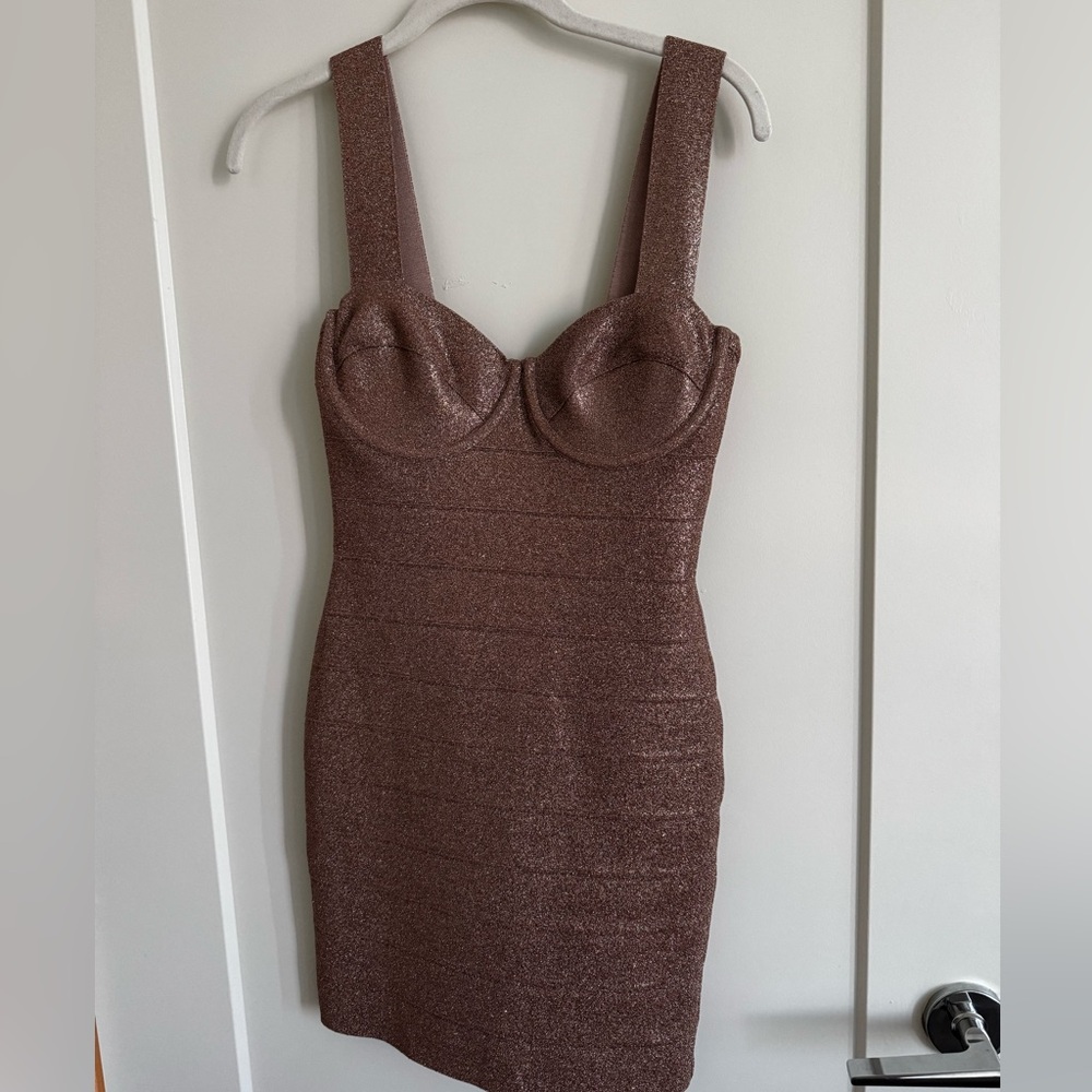 herve leger bandage shimmer pink dress
